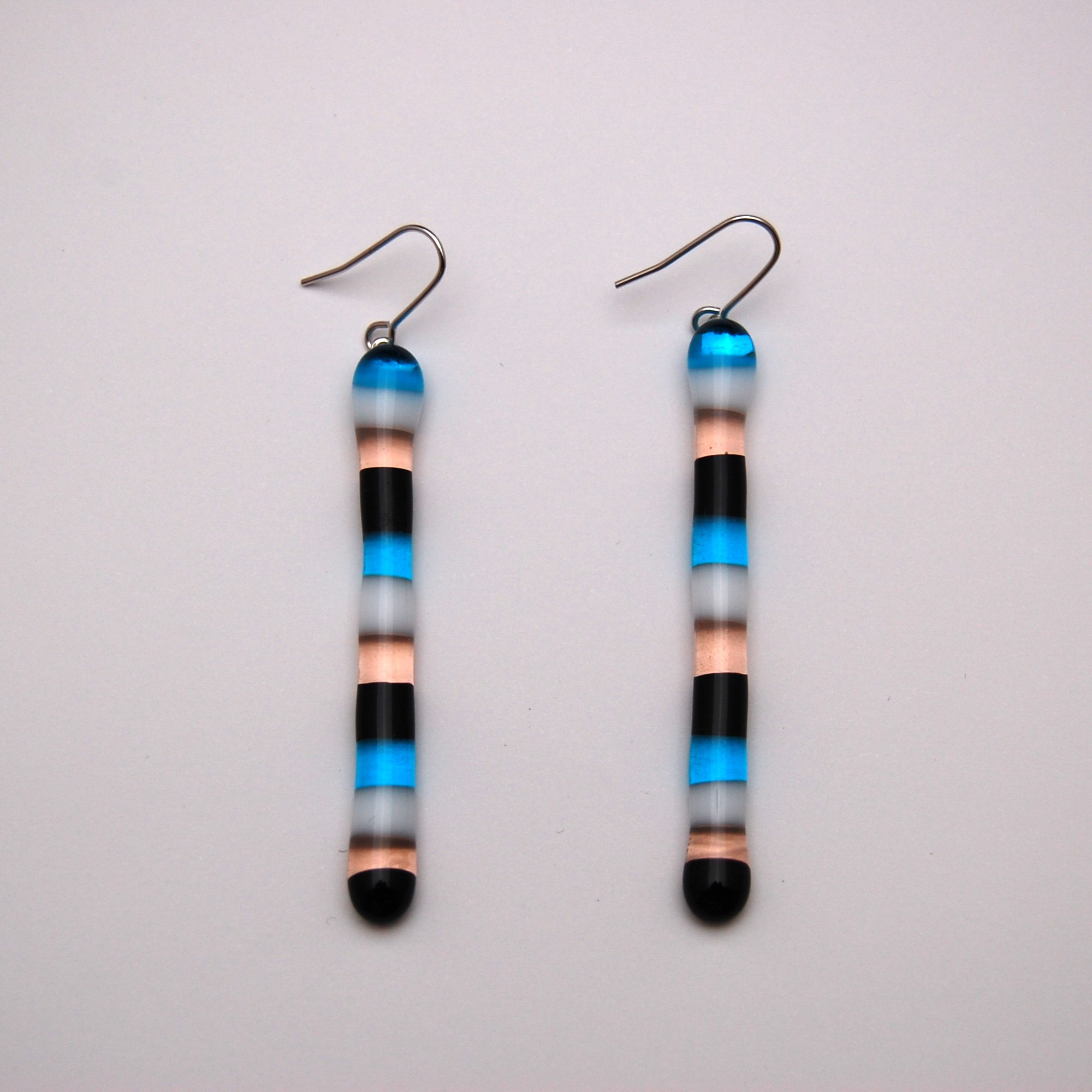 ガラスのピアス、イヤリング　金属アレルギー対応