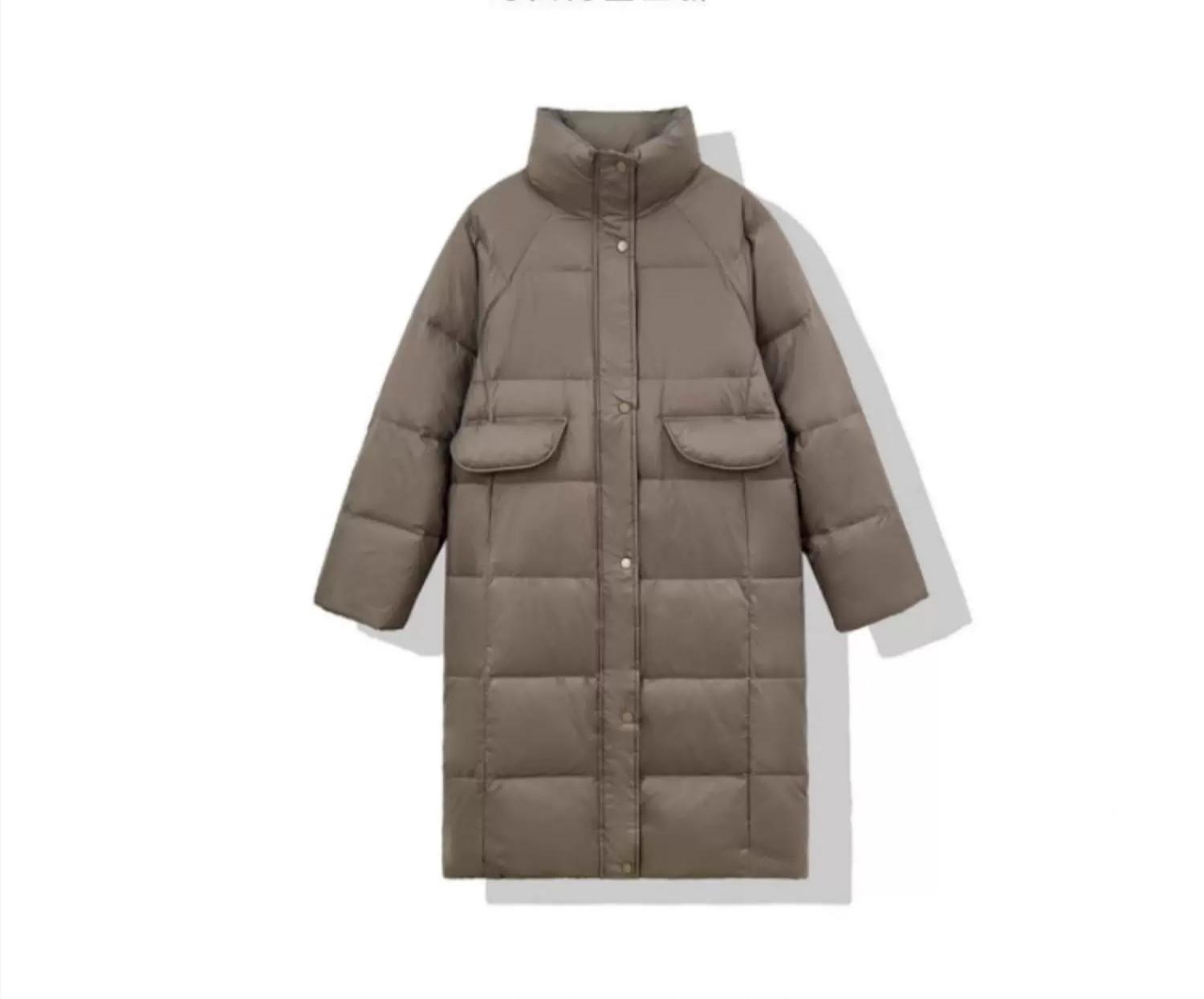 2025年ストレートホワイトカモフラ牛角ボタン ダウンジャケット女性中長期大毛襟厚手冬ファッションコート 高級感 旅行