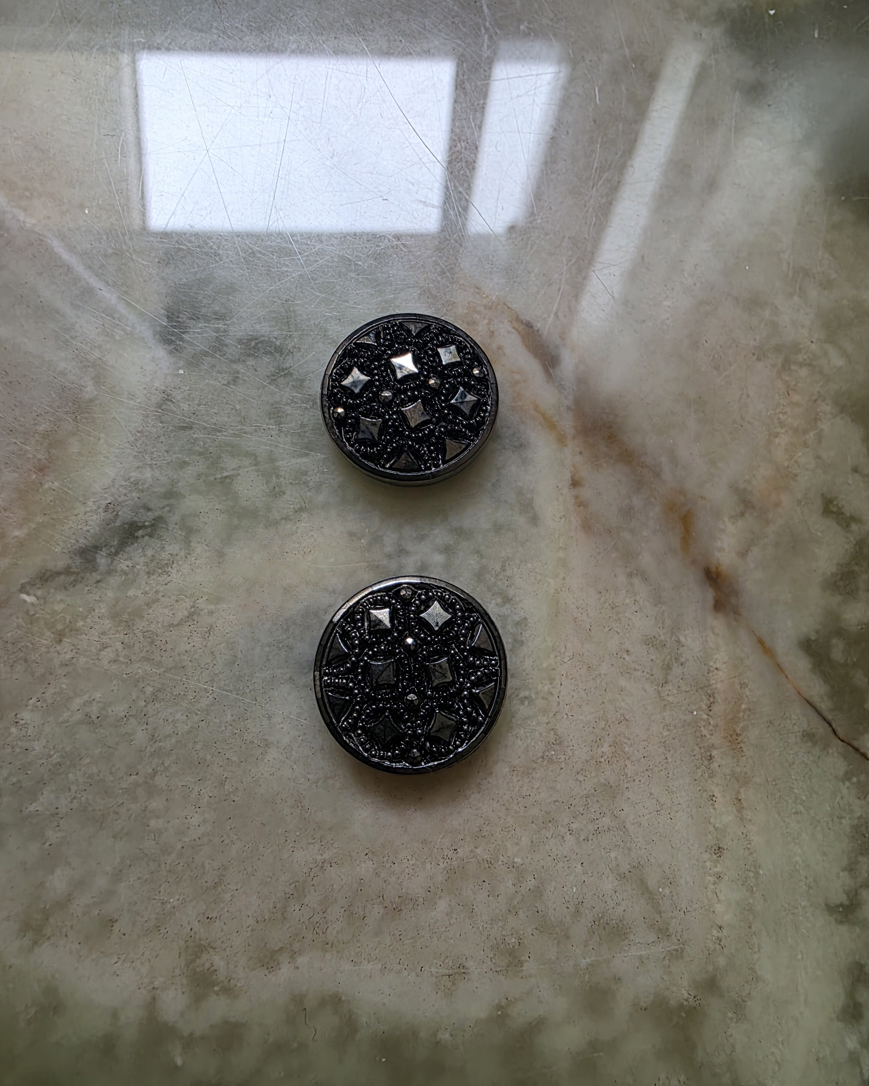 ヴィンテージ チェコガラス カボション 1個 ビーズ Perles de fleurs