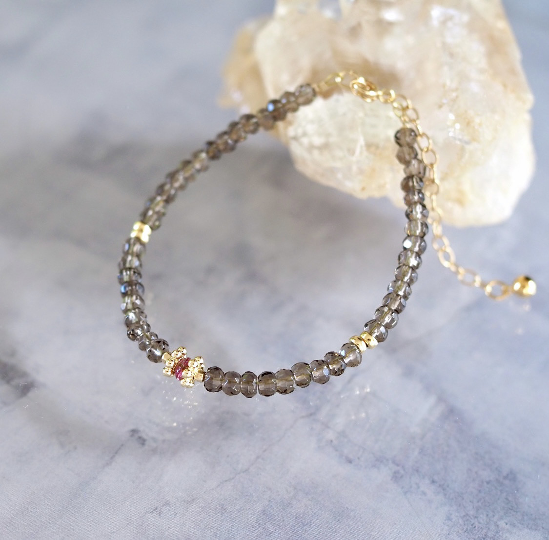 《期間限定20%off》God bless U: ピンクトルマリン+スモーキークォーツブレスレット(14kgf)一点物