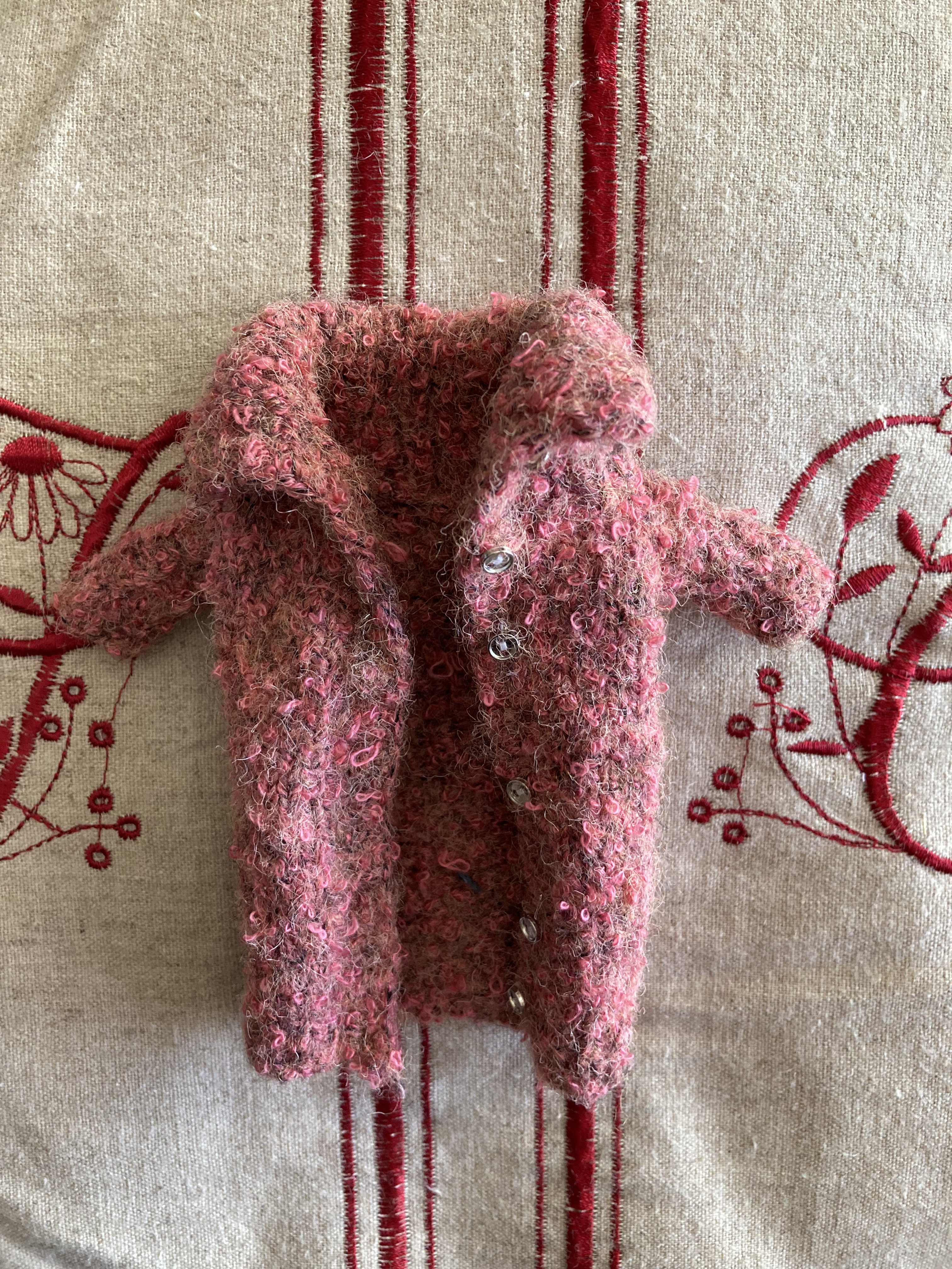 22cmドールサイズ＊ピンクのタートルネック・ニットワンピース