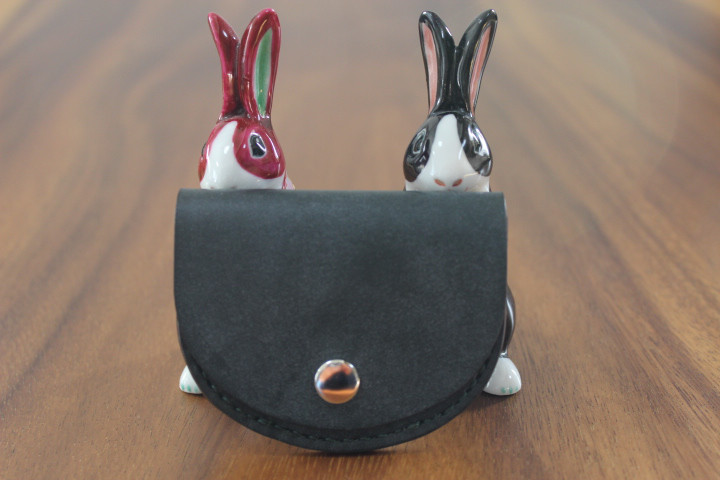 Ｈｅａｒｔ＆Ｄｉａ　手縫い　馬蹄型小銭入れ　ブライドルレザー（ダークグリーン）