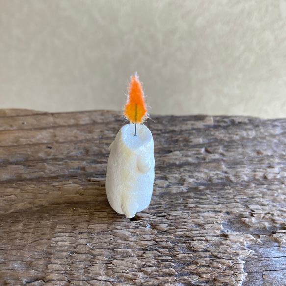 9935.bud 粘土のロウソク 3枚目の画像