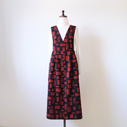 送料無料 着物リメイク 紬のジャンパースカート 刷毛目模様 ワンピース