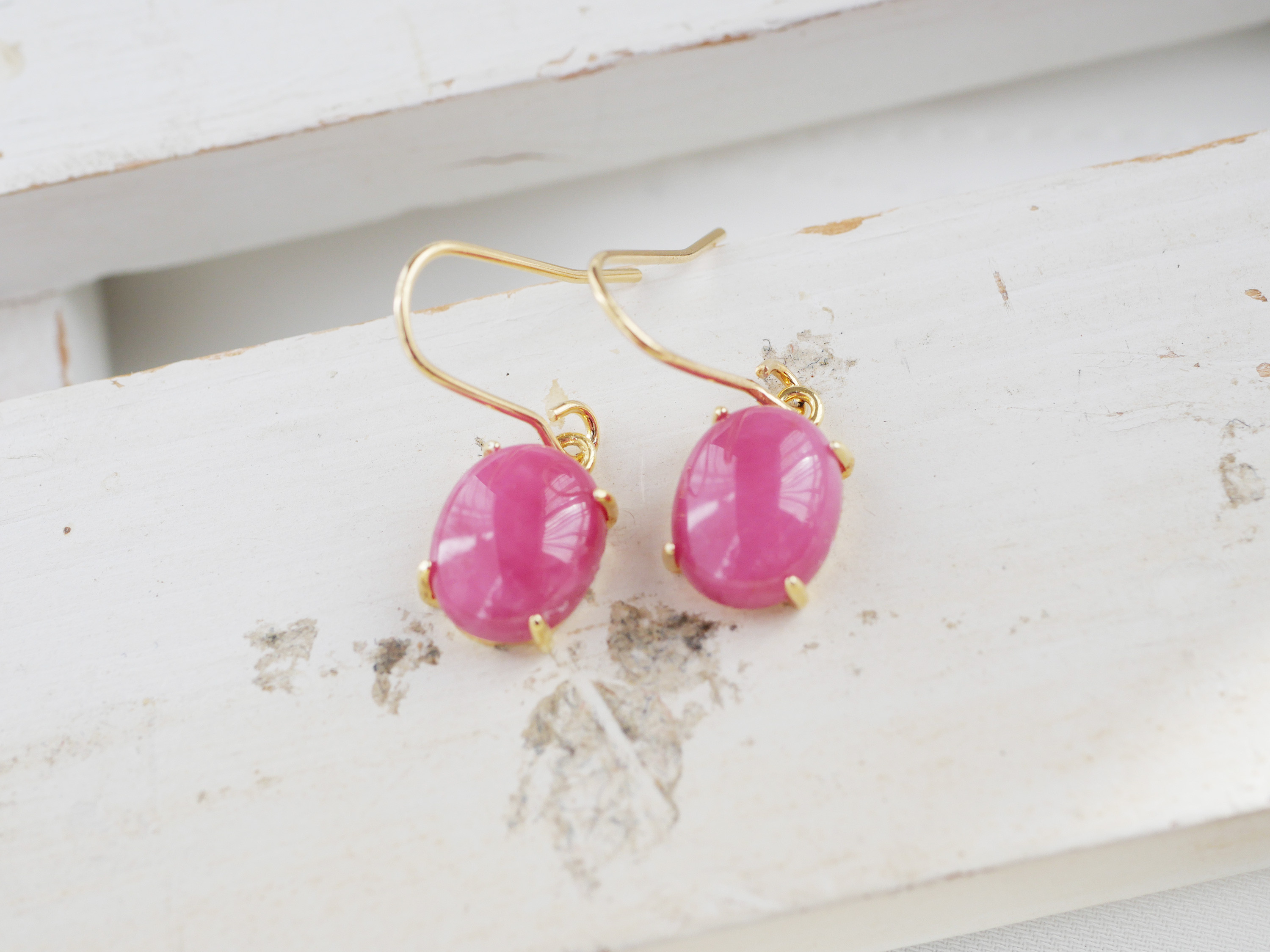 薔薇色の灯り ― インペリアルロードナイトのエレガントピアス