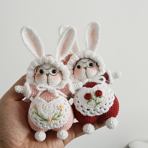 毛糸 手作り 刺繍 編みぐるみ ニット人形 キーホルダー バッグチャーム