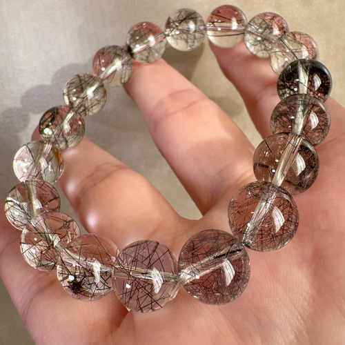 ブラックルチルクォーツブレスレット1339 ブレスレット 円と縁 by