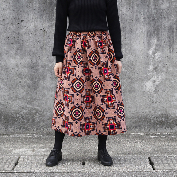 アフリカ布のギャザースカート（ クロス ）アフリカンプリント