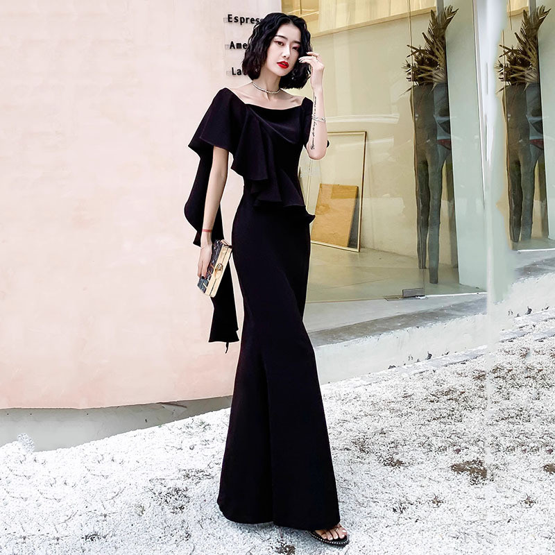 高級感 黒 白 赤 半袖 パーティードレス シンプル 韓国風 演奏会 発表会 誕生日 パーティー 前撮り HL715