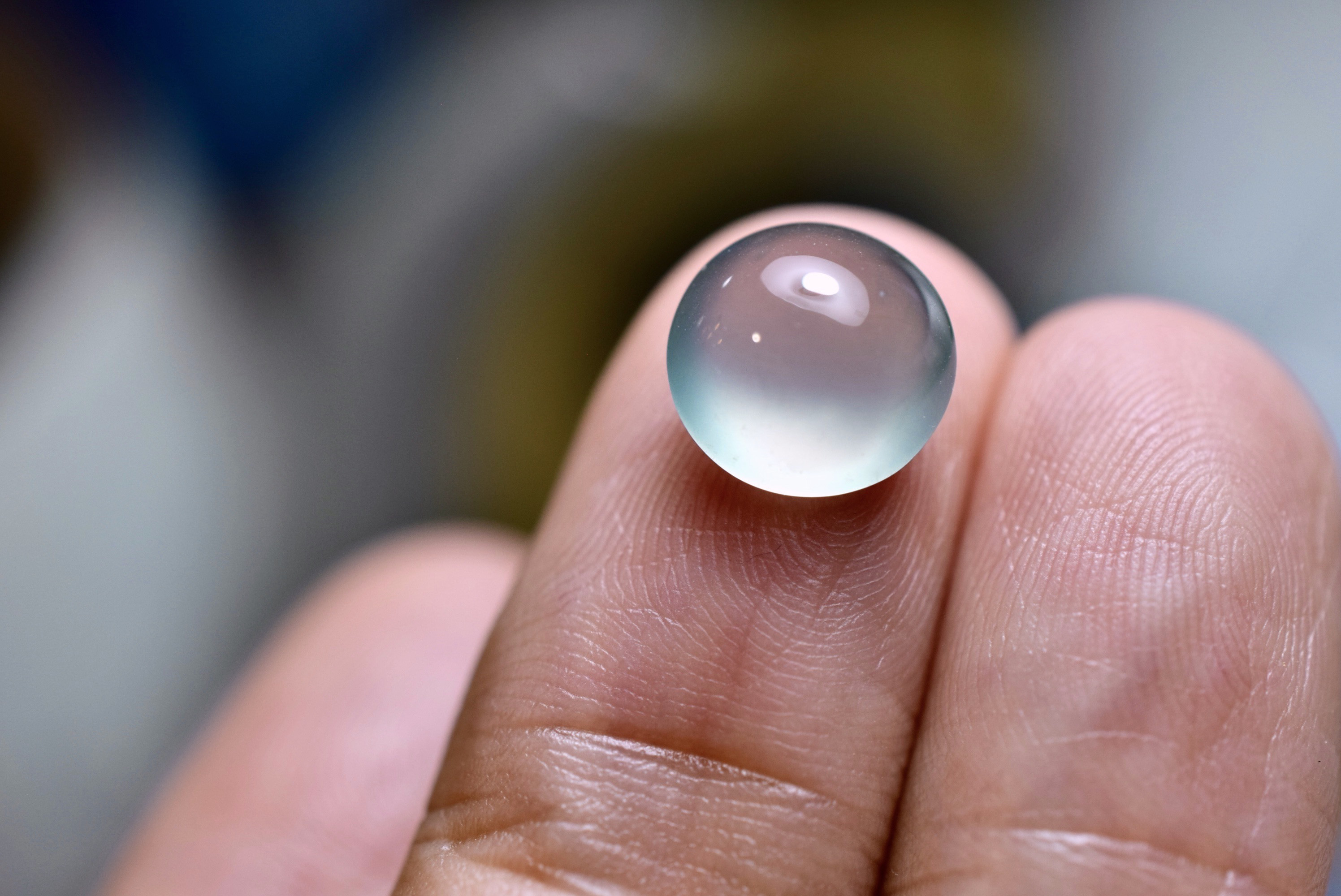 SR12-51 極上品 宝石質 高氷種 薄水緑色 グアテマラ産 天然 A貨 本翡翠 ルース 硬玉 ジェダイト