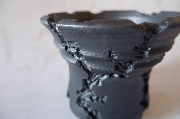 5号流紋黒鉢335　塊根植物　多肉植物　アガベ　盆栽　植木鉢　作家鉢　沖縄 2枚目の画像