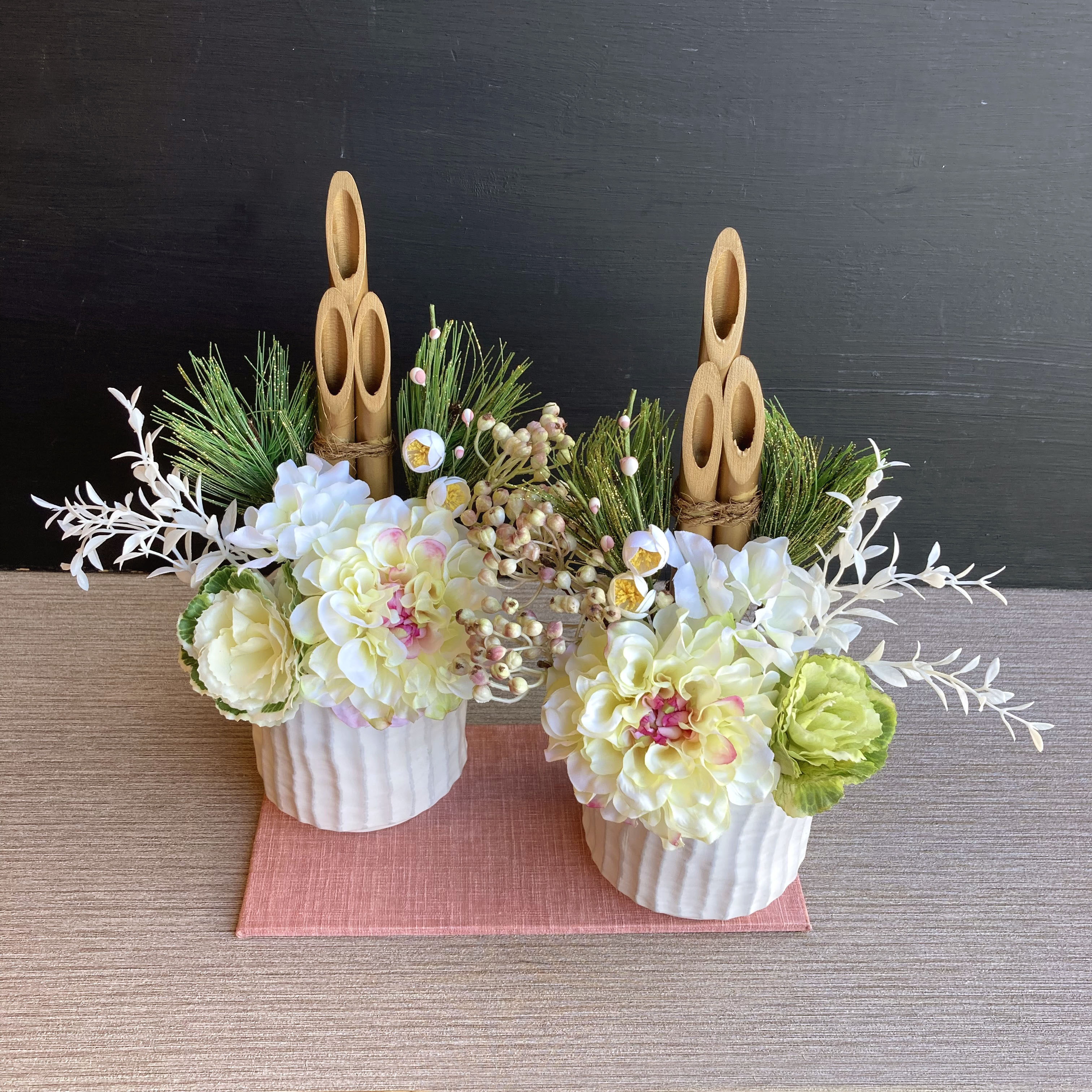 ●数量限定／毎年飾れる【大人気】お正月 ミニ門松Ｌ　ーレユールホワイト・ダリア