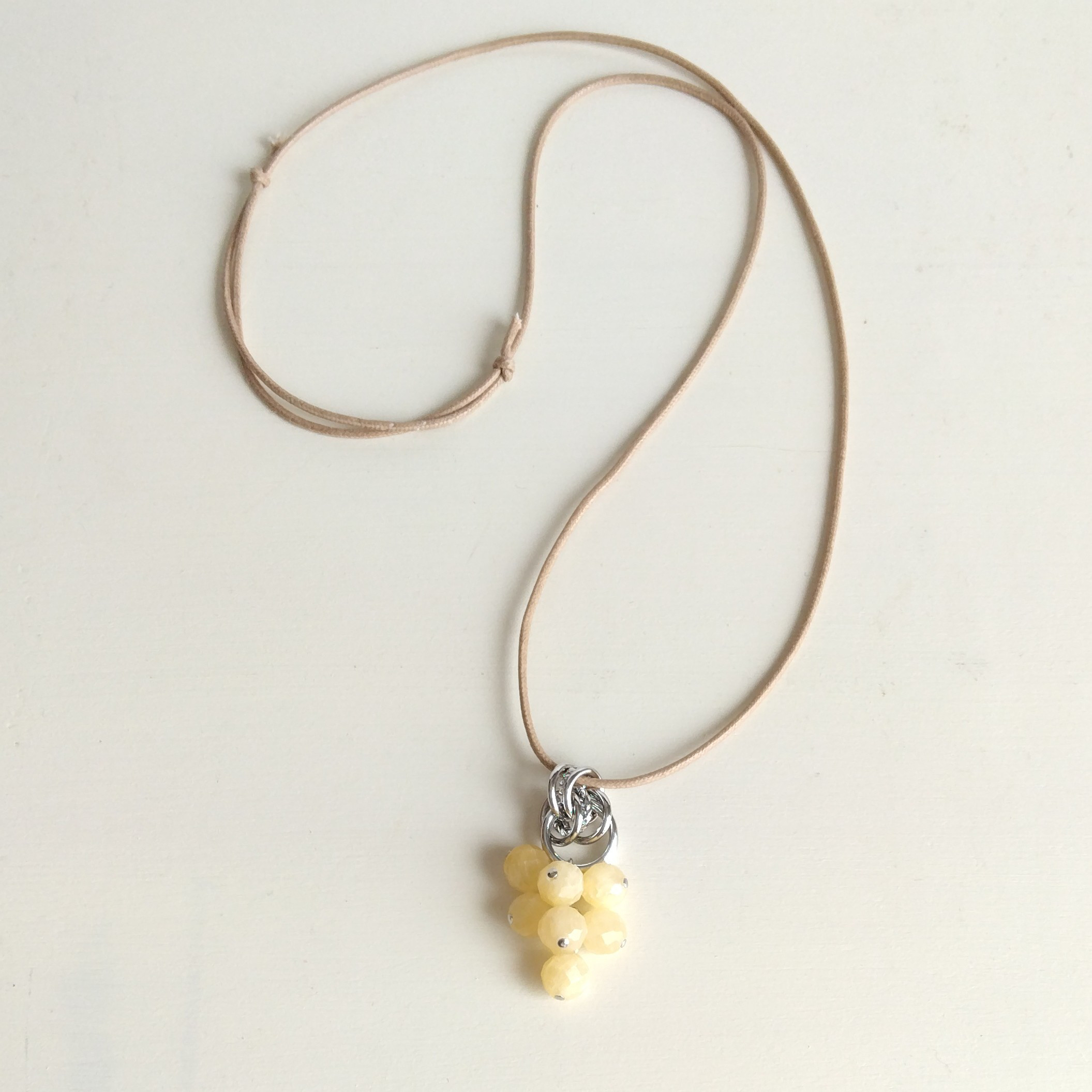 イエロージェードコードネックレス