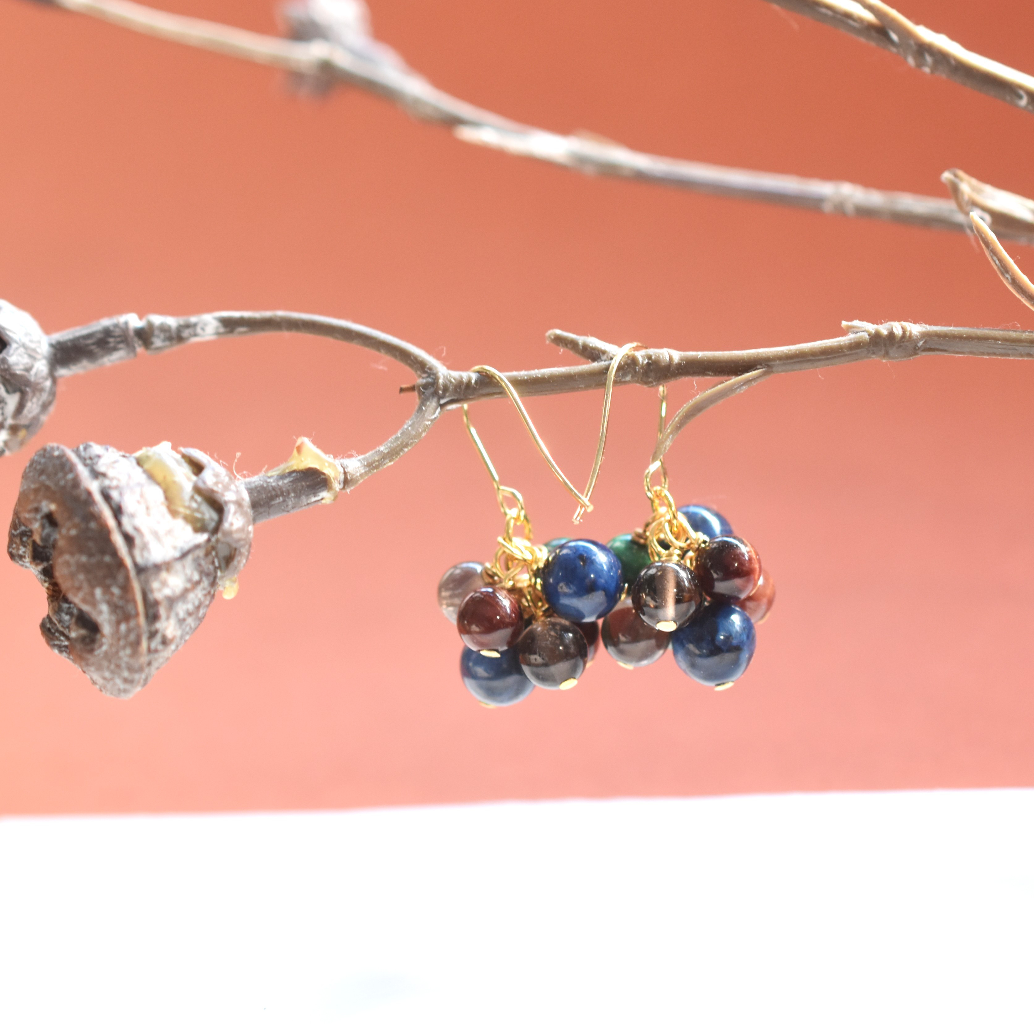 冬の新作【数量限定】超希少　ブルー　スギライト　つぶつぶ　ボリューム　サージカルステンレスピアス