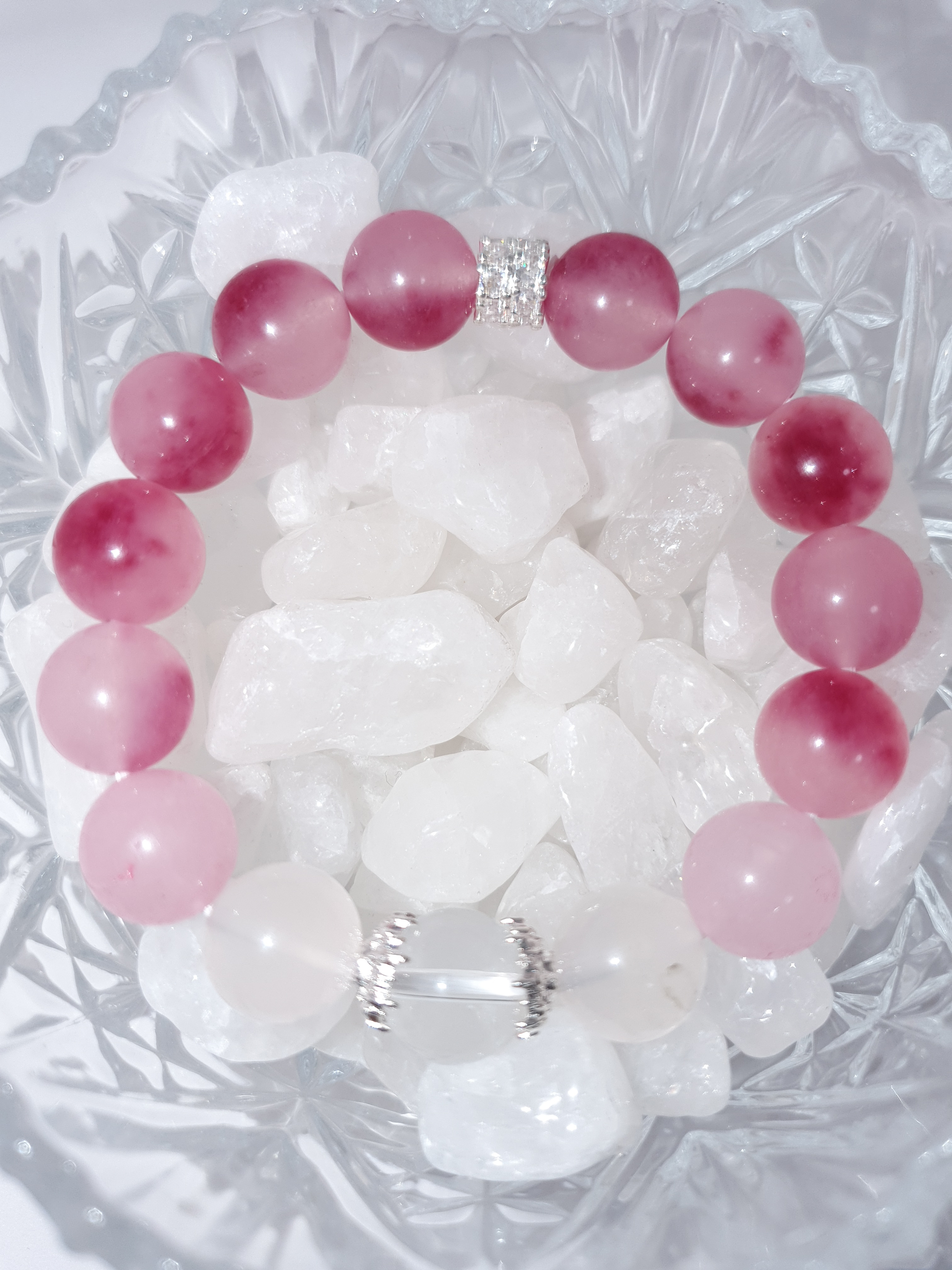 クリスタル × スノーフレーククォーツ × マダガスカル産ローズクォーツ × ロードナイト　天然石ブレスレット