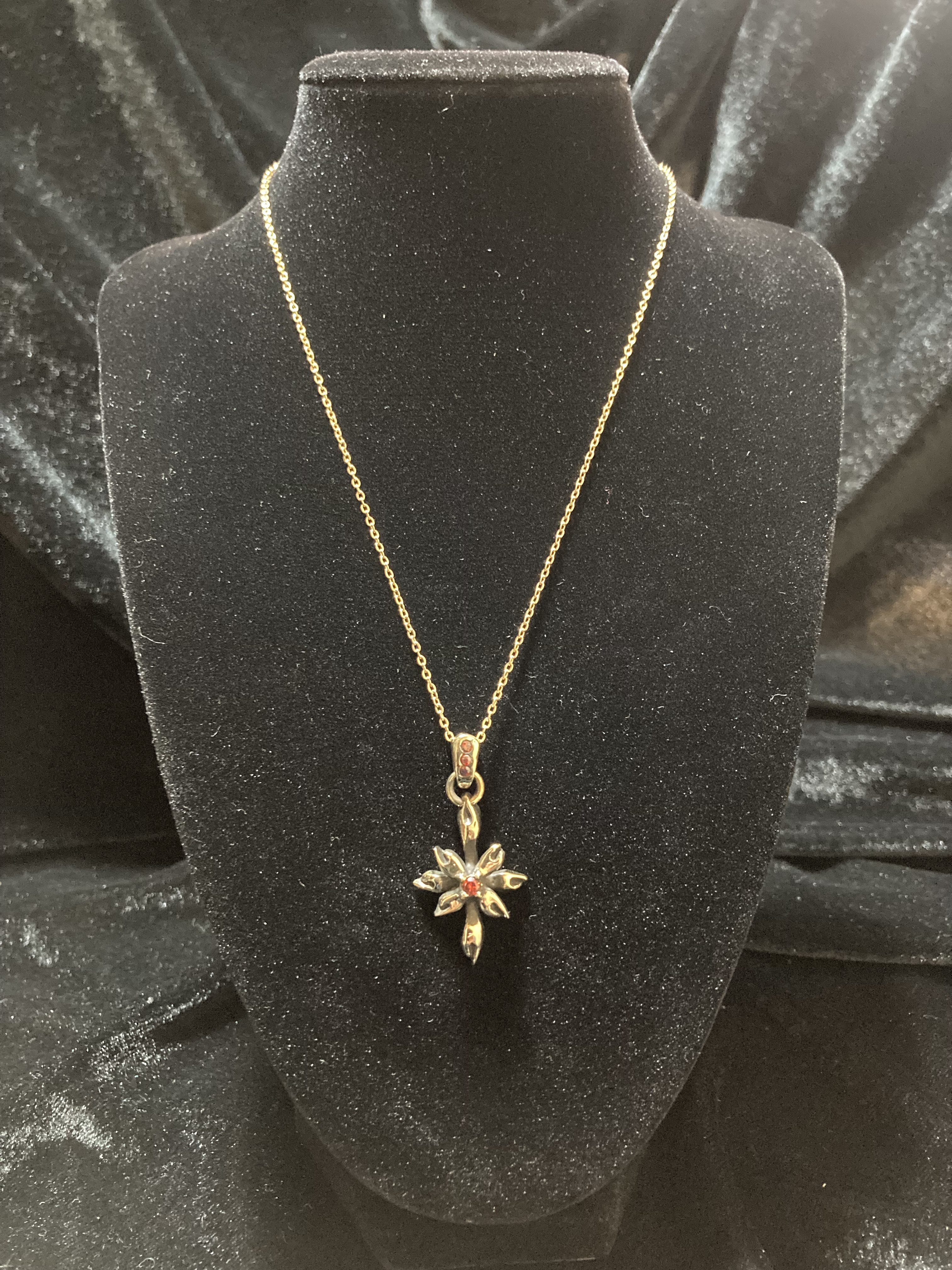 ⑲フレイムクロスペンダント チェーン付き 真鍮