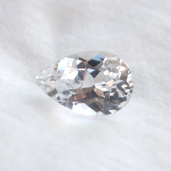 ピアス☆宝石質 ロシア産フェナカイト原石_220702 ピアス☆宝石質 ロシア産フェナカイト原石_220702 ピアス☆宝石質