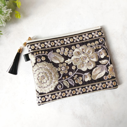 インド刺繍リボンと合成皮革のフラットポーチ＊16cm＊Vol.2 ポーチ