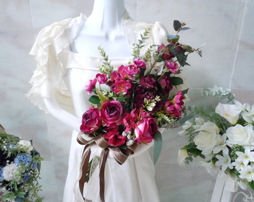 ◆ワインカラーのアームブーケ◆ワインレッド ボルドーカラー レッド ウエディングブーケ 前撮り 縦長ブーケ クラッチ