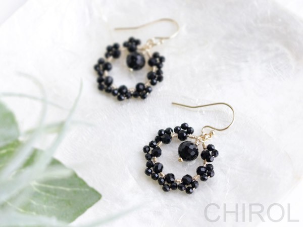 ＊ オニキス 花ゆら リース＊ ピアス/ 14kgf