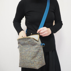 マルチカラーファブリックがまぐち2wayショルダーバッグ｜インポートファブリック｜ツイード調｜A5サイズ対応｜一点もの 10枚目の画像