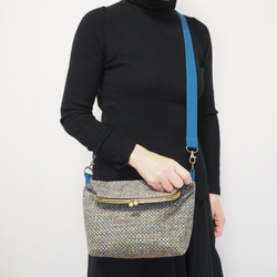 マルチカラーファブリックがまぐち2wayショルダーバッグ｜インポートファブリック｜ツイード調｜A5サイズ対応｜一点もの 12枚目の画像