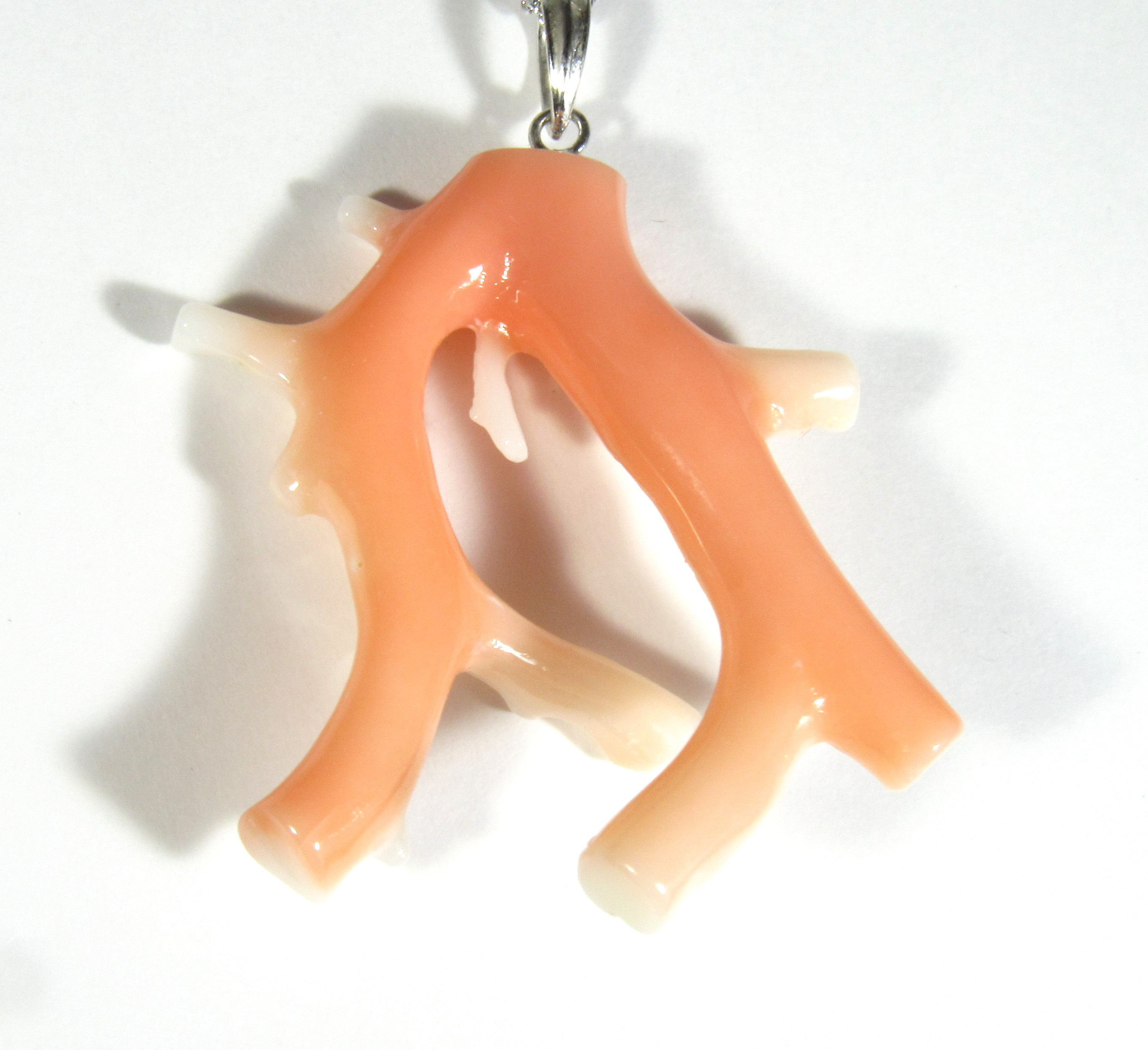 宝石珊瑚　ピンク枝　アクセサリー ・ジュエリ－　 ネックレス ・ペンダント　IMG-1528