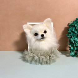 羊毛フェルト ポメラニアンのフラワーバスケット 白ポメ 羊毛フェルト