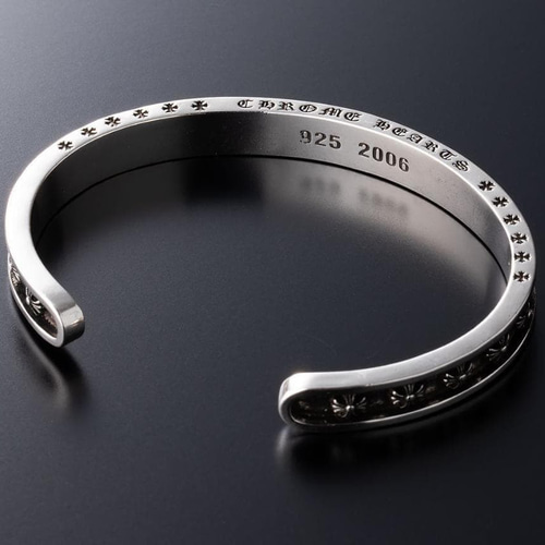 シルバー925 バングル ブレスレット クロスモチーフ 925刻印入り 111