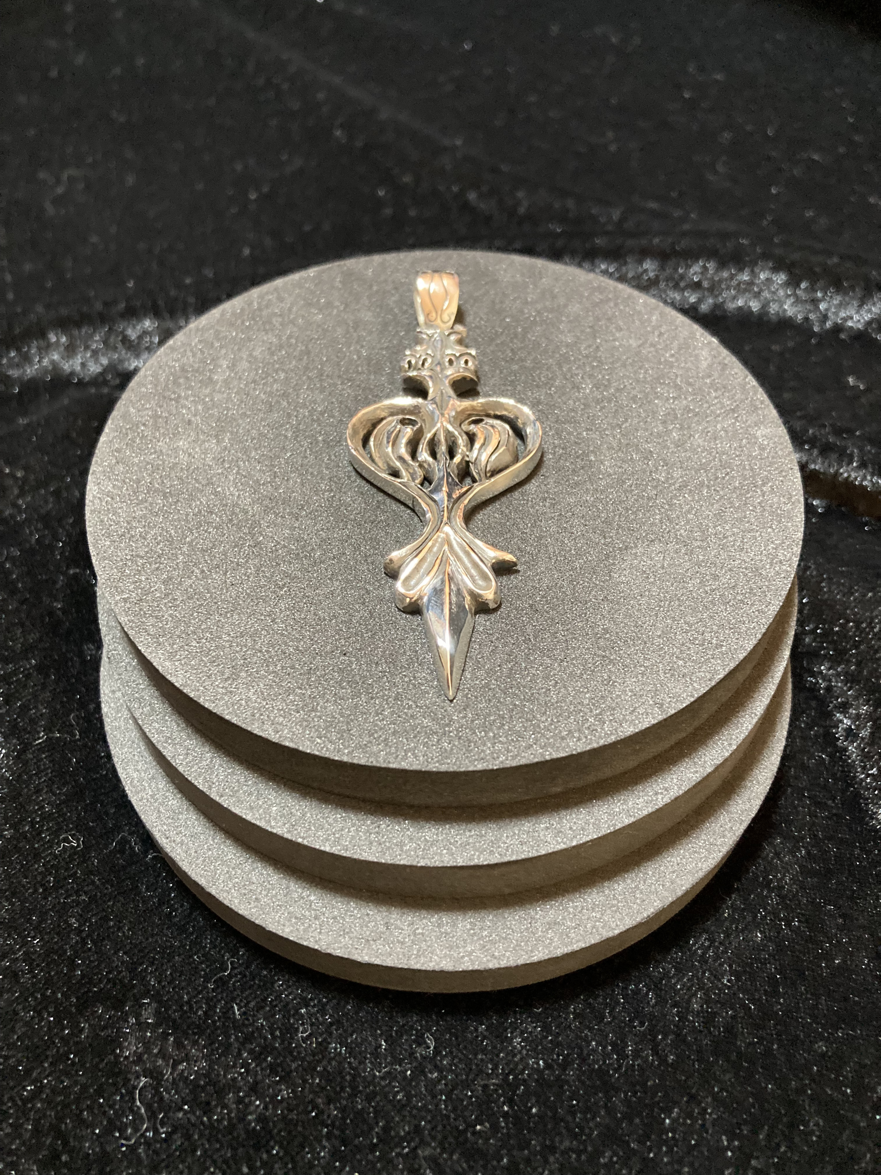 Hearting Sword Pendant Silver925