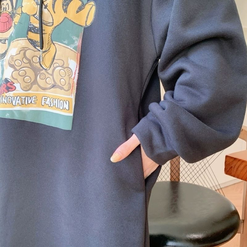 大きいサイズ 秋冬用 フリース裏起毛 厚手 キャラクタープリント ロングダイソンドレス ルーズワンピース