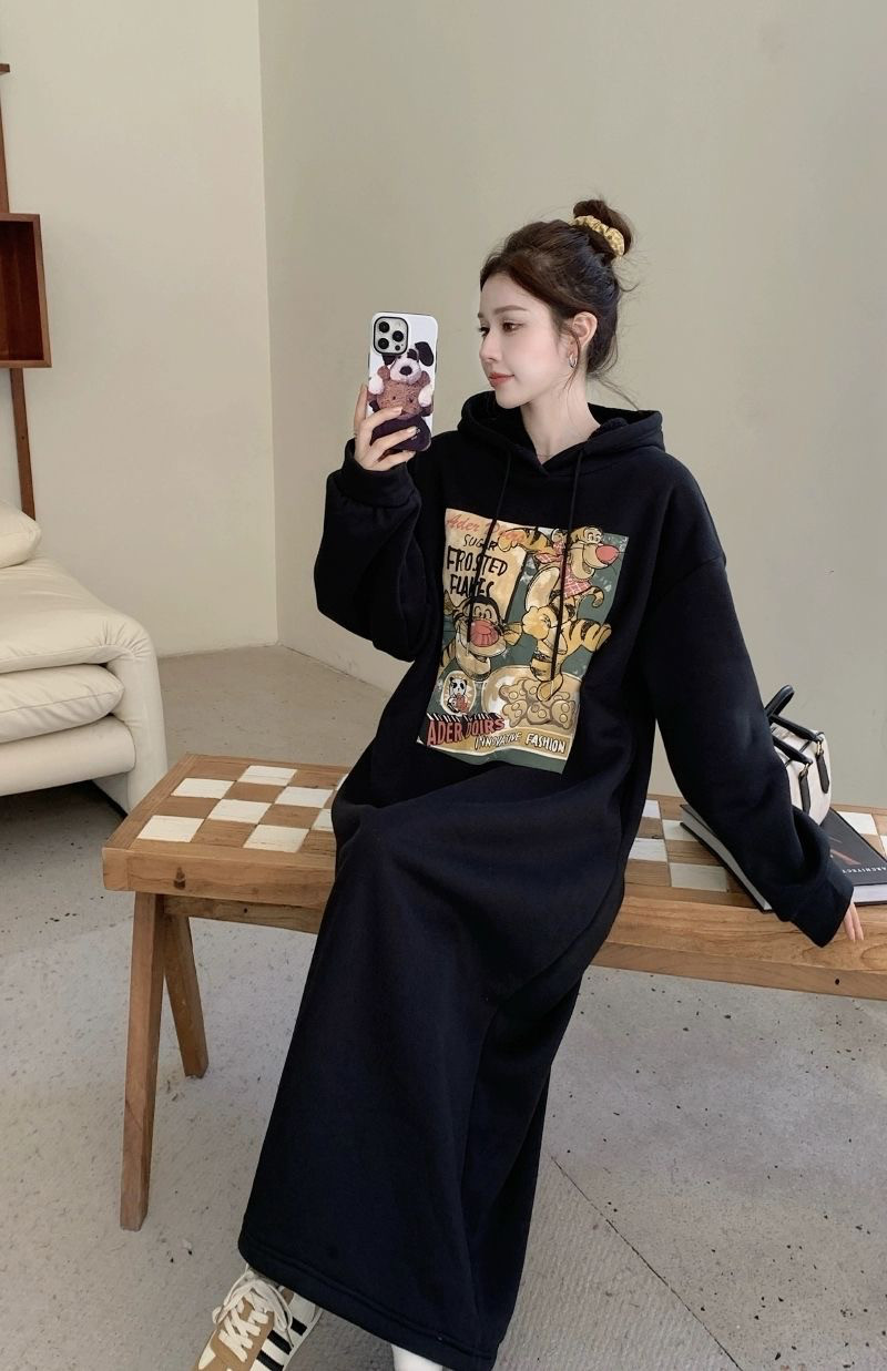 大きいサイズ 秋冬用 フリース裏起毛 厚手 キャラクタープリント ロングダイソンドレス ルーズワンピース
