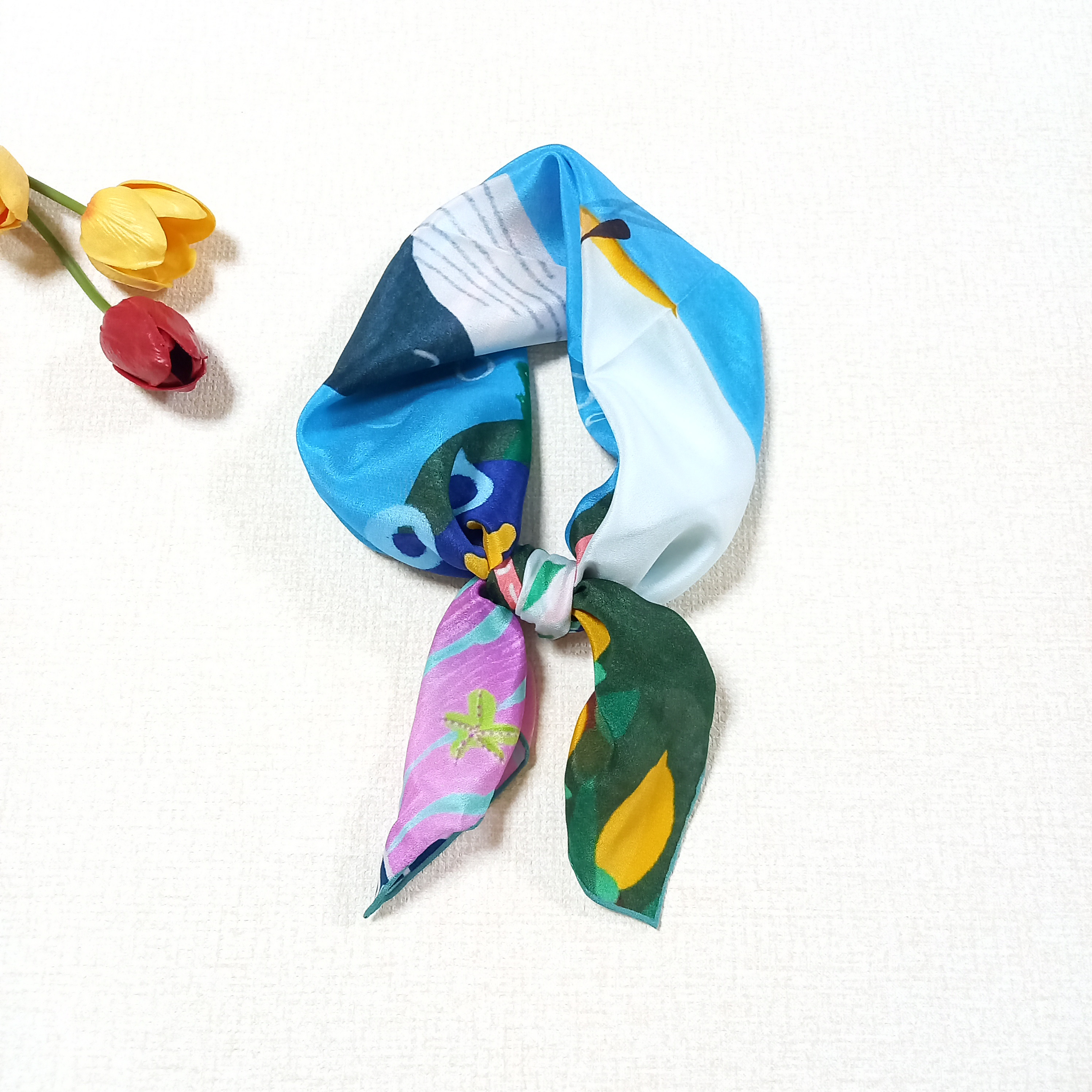 大判シルク100%クジラと少女の物語柄スカーフ0147