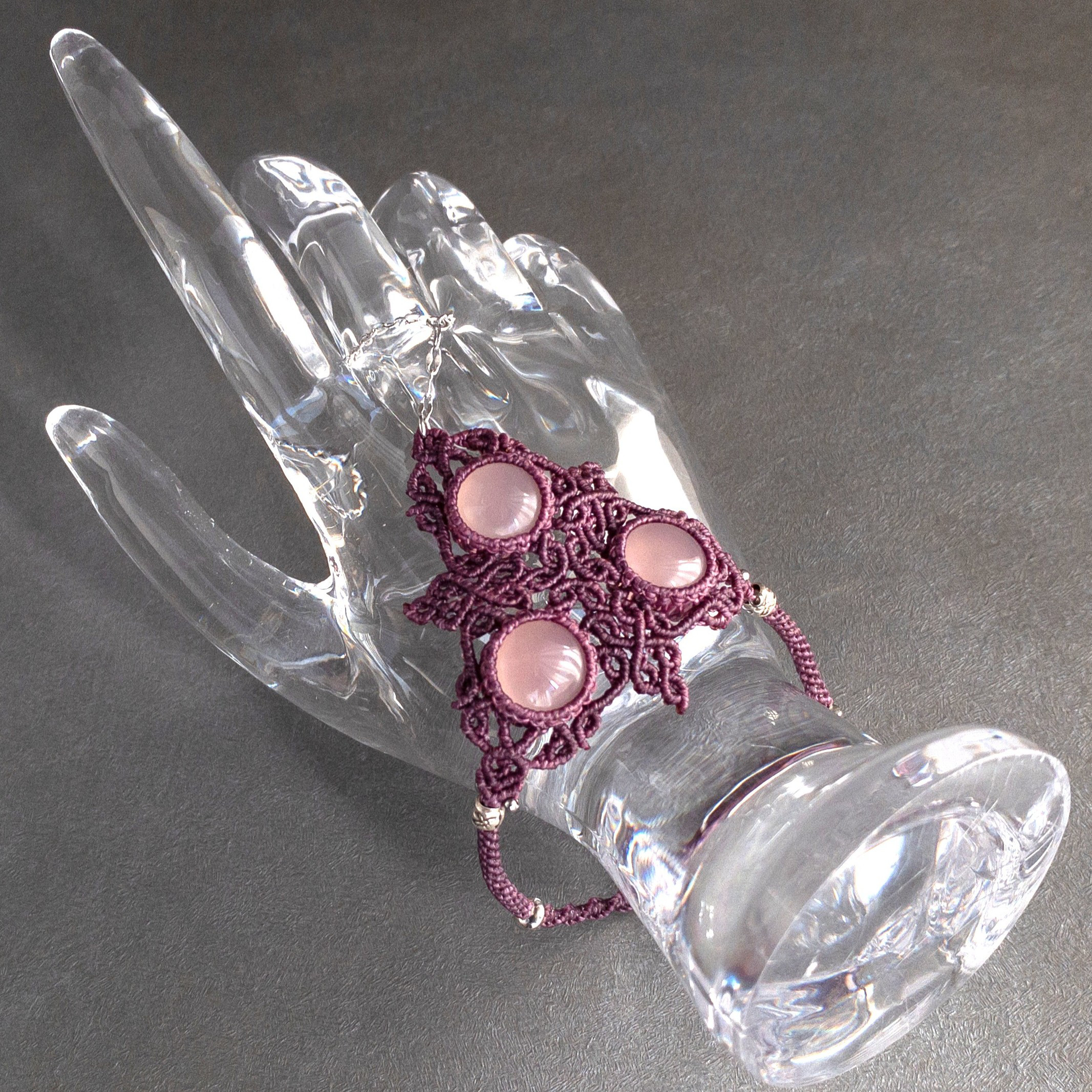 トリニティ＜ピンクパープルカルセドニー＞ フィンガーブレスレット