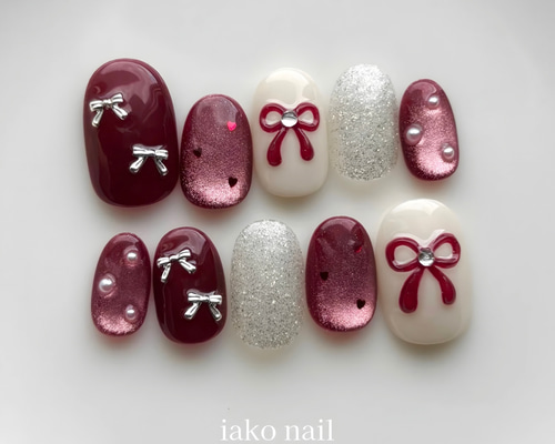新作 ネイルチップ ボルドー 赤 マグネット ハート パール リボン 秋