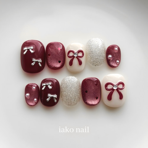 新作 ネイルチップ ボルドー 赤 マグネット ハート パール リボン 秋