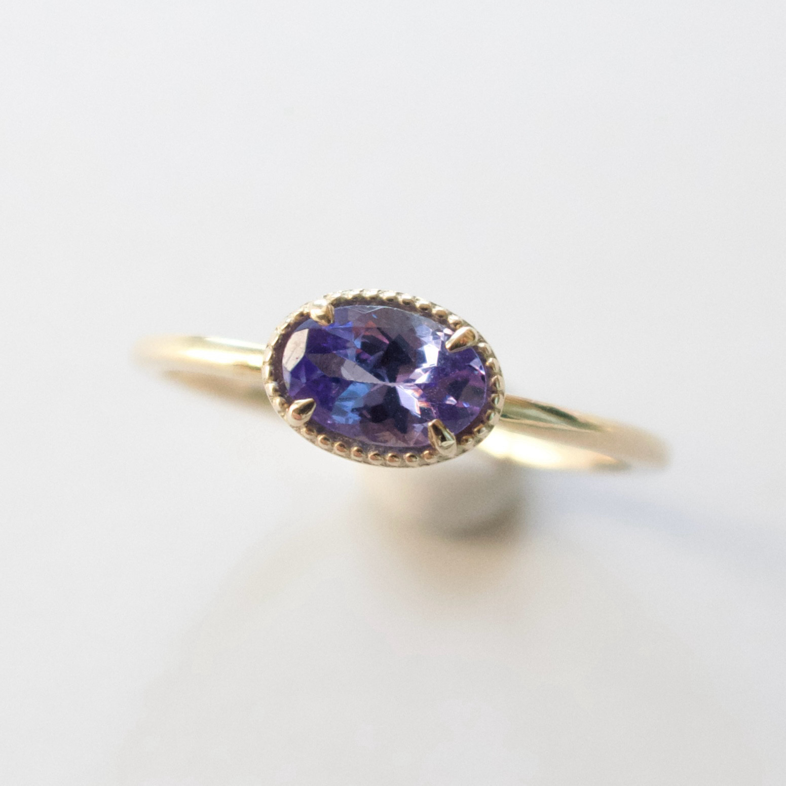 《タンザナイト｜Tanzanite》天然石・K10イエローゴールドリング／ANUENUE