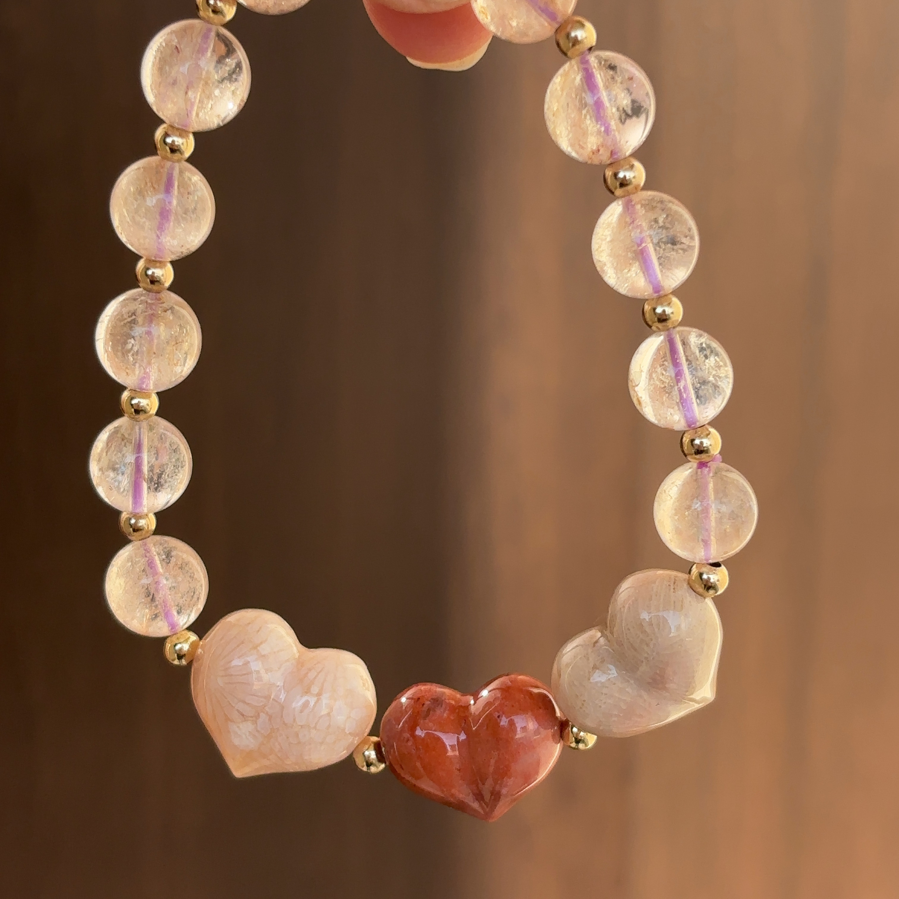 フォッシルコーラル×ピンクアイリスクォーツ　デザインブレスレット 4,368円