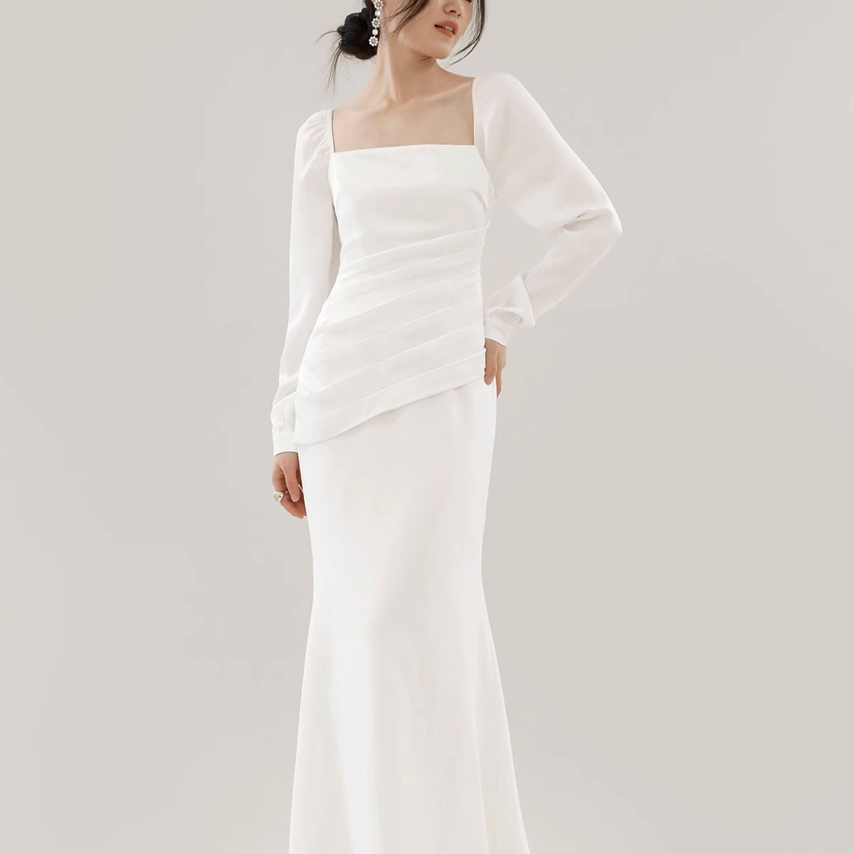 高級感 白 黒 長袖 オフショルダー ウェディングドレス シンプル 韓国風 花嫁 誕生日 成人式 前撮り HL744