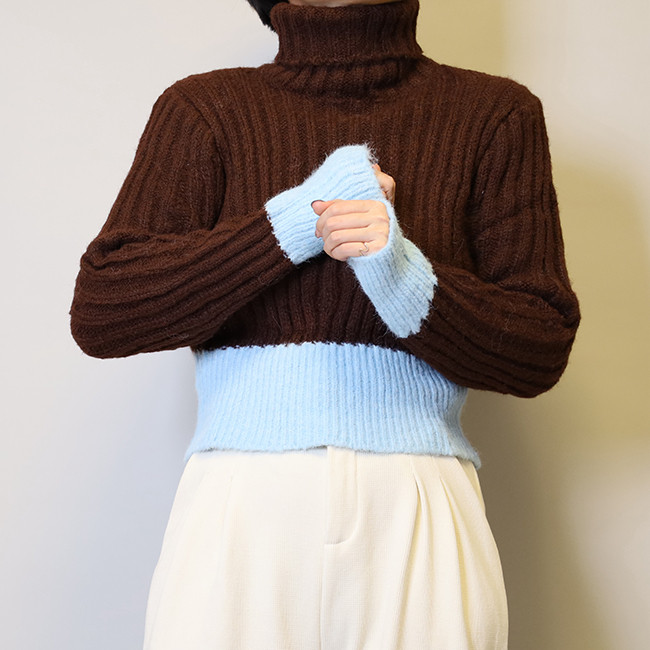 【2025新作】数量限定洗える厚手ウール混バイカラーニットプルオーバー（ブラウン×ブルー）25051BR