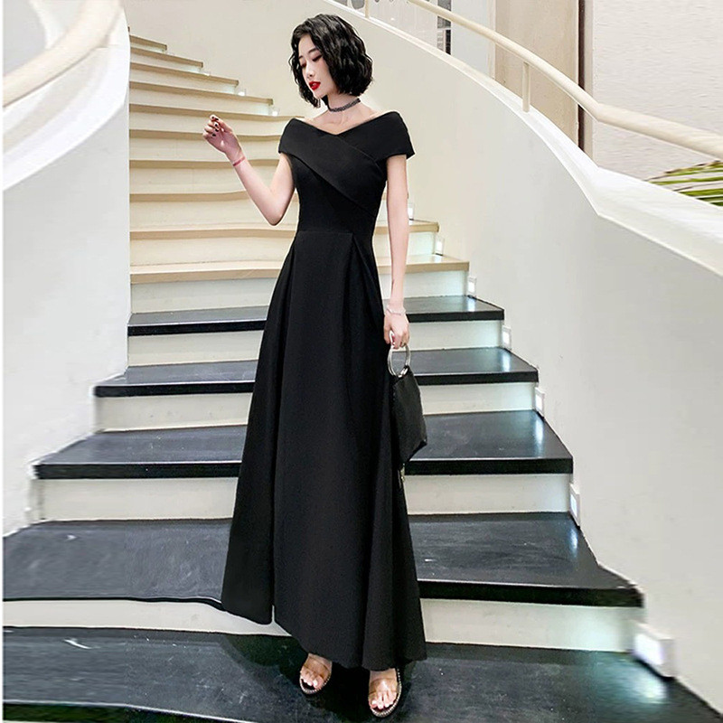 高級感 白黒赤 サテン オフショルダー パーティードレス シンプル 韓国風 演奏会 誕生日 成人式 前撮り HL753