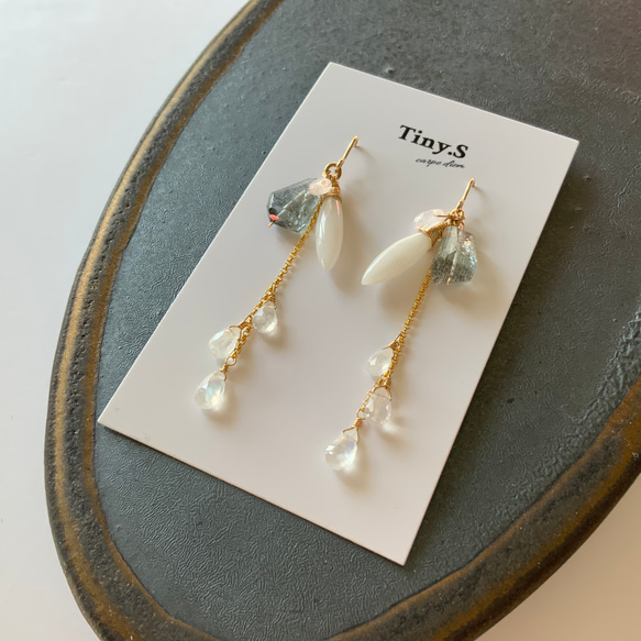 winter breeze✴︎モスアクアマリン×ムーンストーン×ホワイトアゲート✴︎All14Kgfピアス 6枚目の画像