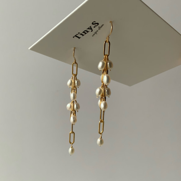 snow laden twig✴︎淡水パールAll14kgfピアス 3枚目の画像