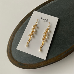 snow laden twig✴︎淡水パールAll14kgfピアス 5枚目の画像