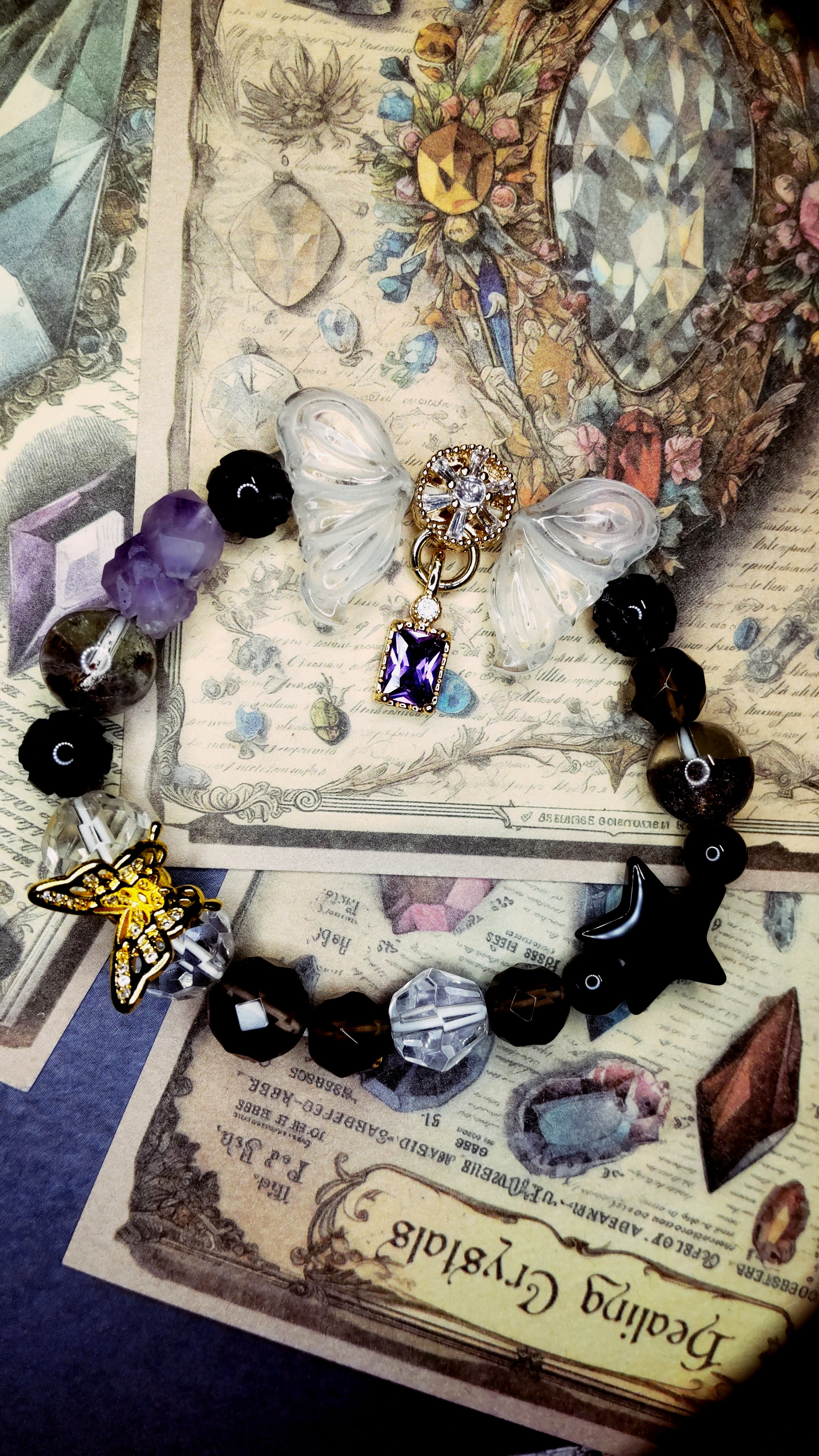 蝶の保護魔法ブレスレット 4,200円