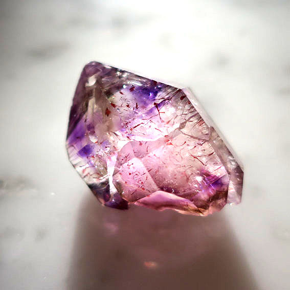 ブランドバーグ アメジスト・エレスチャル・スーパーセブン 結晶・原石・鉱物 一点もの 66ct 冬の誕生石2025