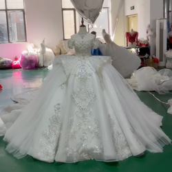 人気ウェディングドレス 高品質 ホワイト フレアースカート上品サイズ