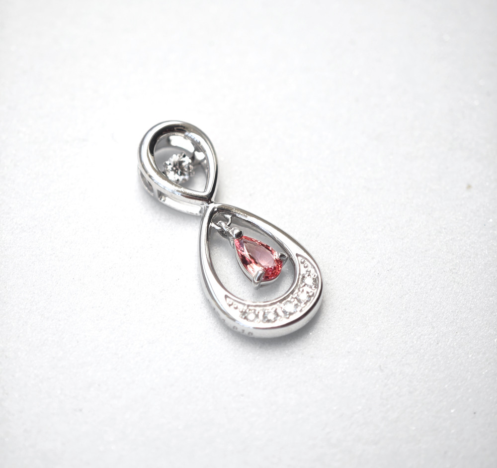 天然ピンキッシュオレンジサファイア　天然ダイヤモンド　K18WG　ペンダントトップ