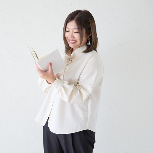 極美品 マックスマーラ ボウタイ ブラウス 白タグ とろみ素材 ストレッチ素材 Max Mara - 新品同様‼️プレシャス掲載 最高級 白タグマックスマーラ