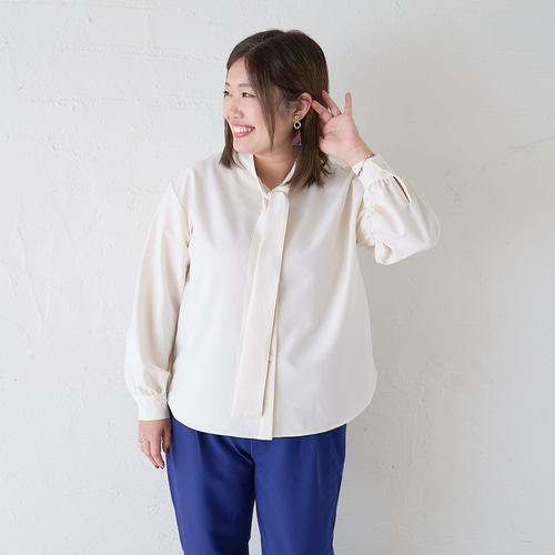 極美品 マックスマーラ ボウタイ ブラウス 白タグ とろみ素材 ストレッチ素材 Max Mara - 新品同様‼️プレシャス掲載 最高級 白タグマックスマーラ